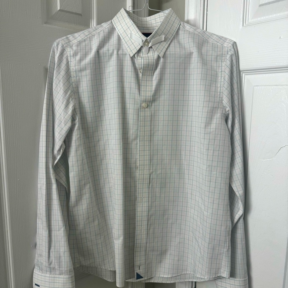 UNTUCKit White Checkered Print Men’s Button Down| Size Medium